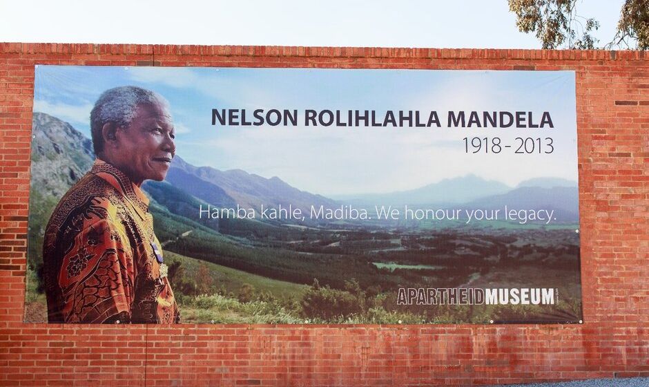 Banner with photography of Nelson Mandela