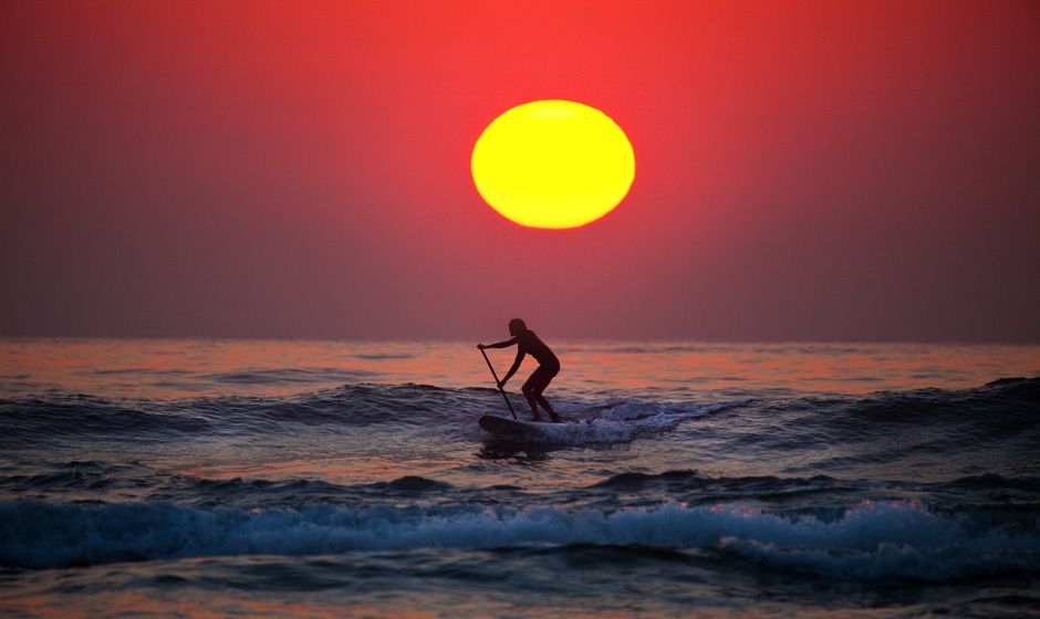 stand up surfing 