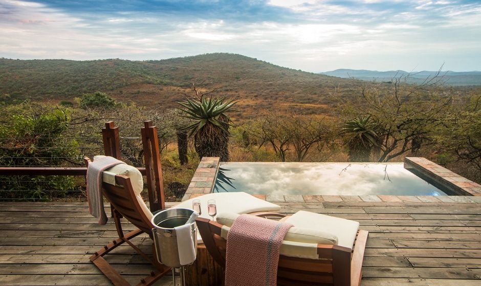 Rhino Ridge Safari Lodge