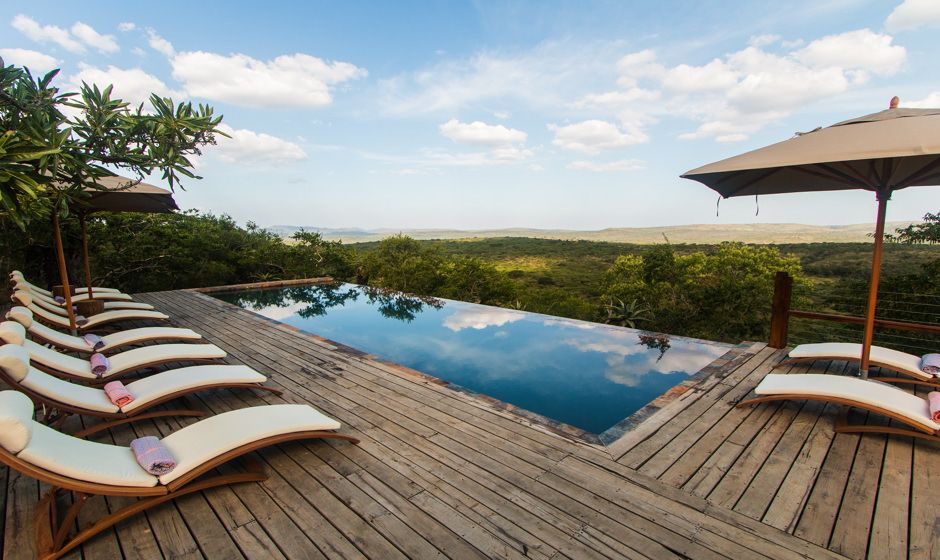 Rhino Ridge Safari Lodge