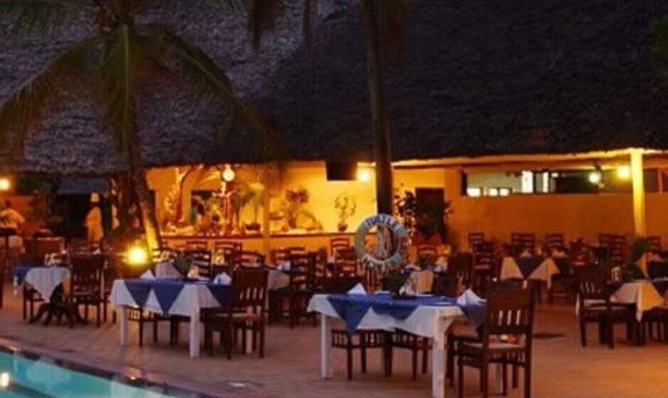 Dining tables and pool