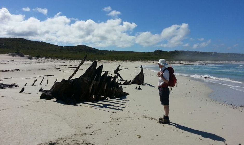 Ship Wreck Hike